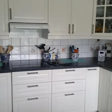 Stort Hus Med Garasje, 3 Soverom Villa