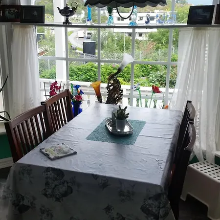 Βίλα Stort Hus Med Garasje, 3 Soverom Svolvær