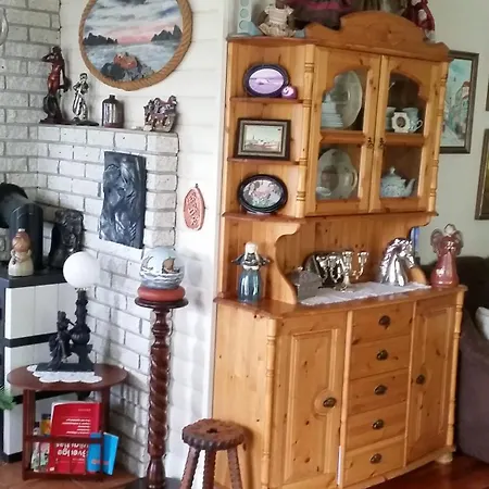 Stort Hus Med Garasje, 3 Soverom