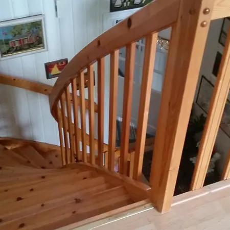 Βίλα Stort Hus Med Garasje, 3 Soverom