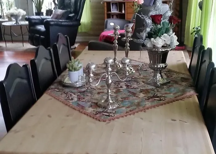 Stort Hus Med Garasje, 3 Soverom Willa