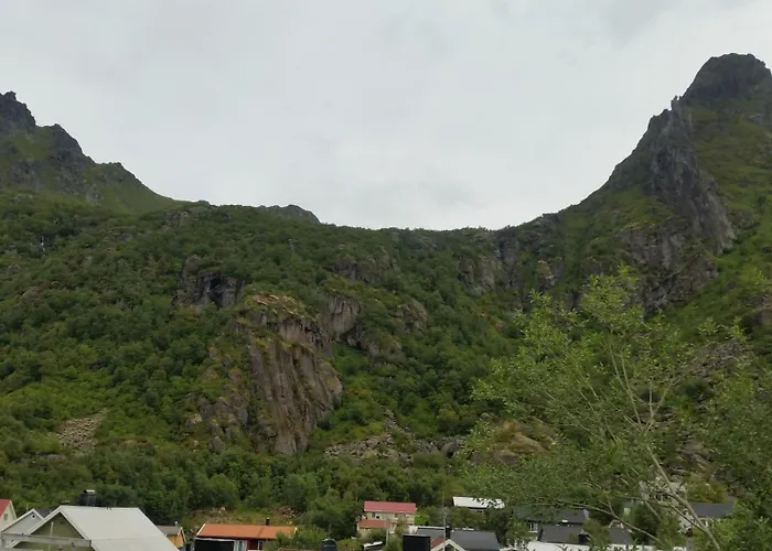 Stort Hus Med Garasje, 3 Soverom Willa *